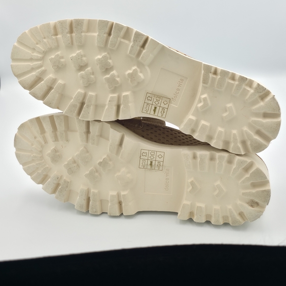 Dolce Vita Tan Perforated Platform Penny Loafers Lug Sole 7.5 - Picture 8 of 9